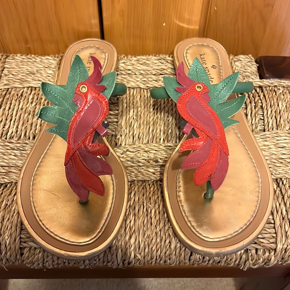 Rare Kate Spade parrot sandals red bird size 7 slides